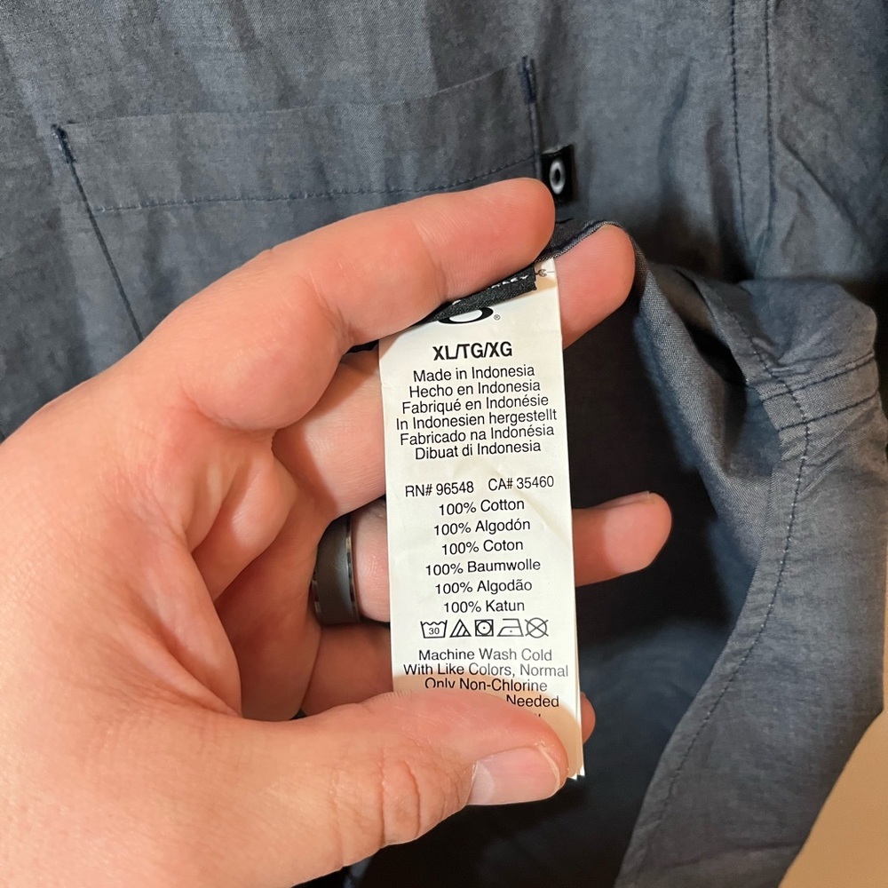 Mens NWT Oakley Gray Casual Short Sleeve Button Up Shirt Size XL - Picture 6 of 7